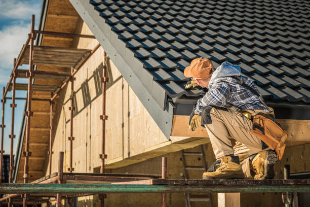 Best Roof Leak Repair  in Oakfield, WI
