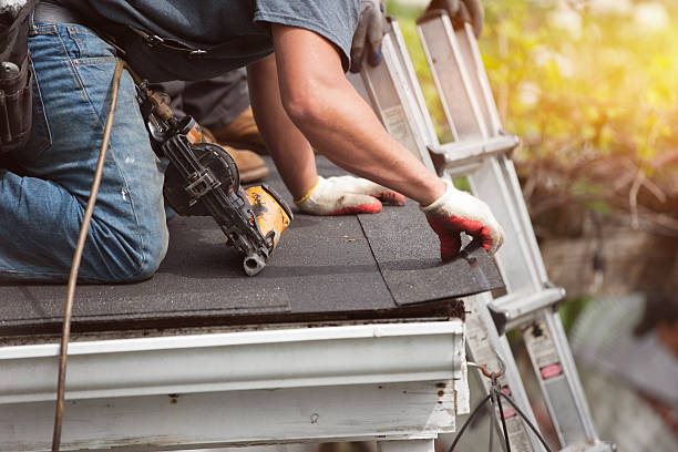 Best Roof Maintenance Services  in Oakfield, WI
